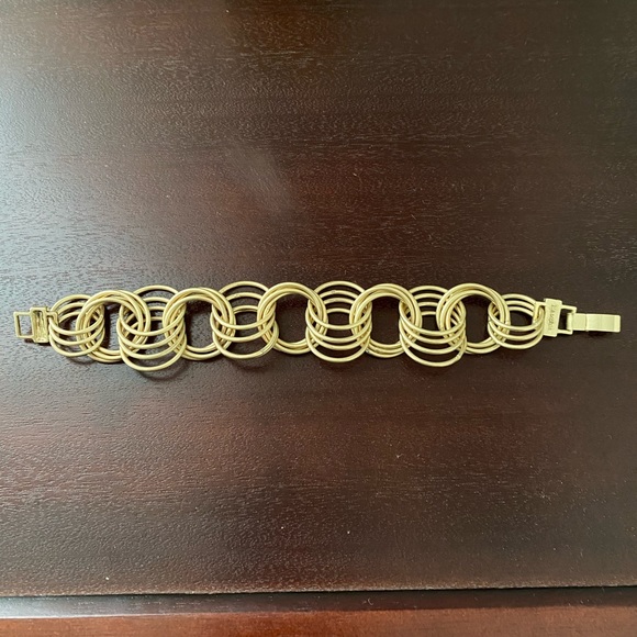 Lia Sophia gold bracelet - Picture 3 of 5